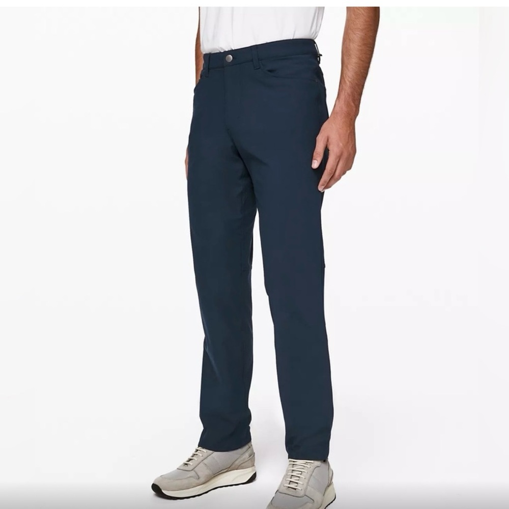 Lululemon ABC Pant Blue Navy-Size 32 -Good Condition